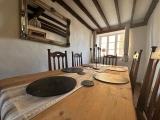 Rustic Cottage in the countryside - 4