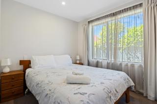 Modern Two-Bedroom Home in Merivale - 5