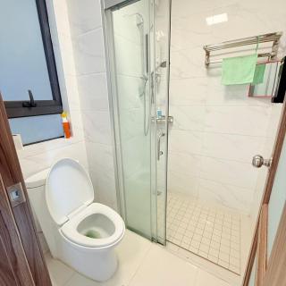 Regalia Park Block B Sea View 2B2R 6 Pax - 9