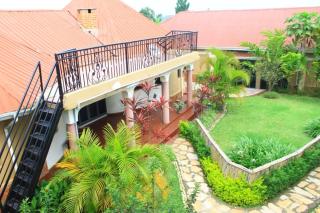 Montane Safaris Hotel FortPortal - 9