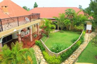 Montane Safaris Hotel FortPortal - 7