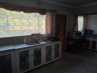 AmaZeng farmhouse Mustang - 6