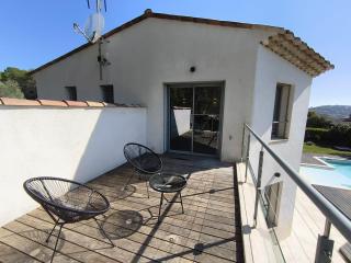 Villa contemporaine 170 m2 haut de gamme piscine - 1