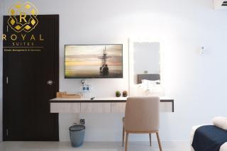 Royal Suites Deluxe Room 4 Pax - Formosa Residence - 8