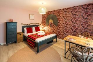 Modern 2-Bed Flat Near Canary Wharf & Greenwich - 5