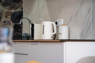 Calma Retreat - Pool & Lodge - 5