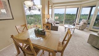 Mt Bachelor Village 332 A SR condo - 7