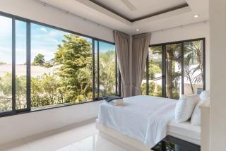 Villa L Light-Filled 2-Story Retreat in Plai Laem - 3