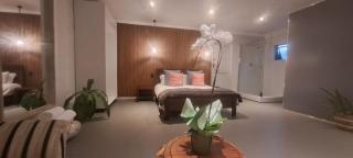 Southern Right Guest House - 8