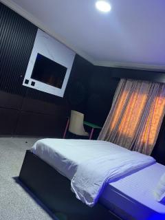 Hotel Paris Suites - 4