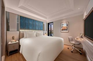 La Siesta Premium Lakeside - 1