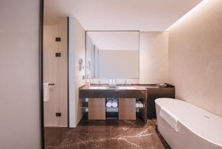 Novotel Jinan Airport - 4