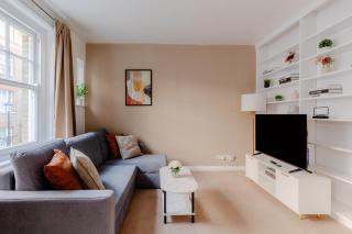 Chic 2BR APR by Soho & Oxford St! - 3