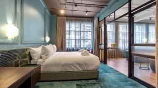 Luxe Executive Sanctuary 2 Bed 2 Bath Suite - 5