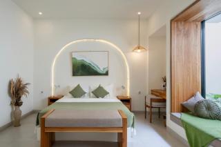 Tanahlot Beachview Rooftop Villa - 2