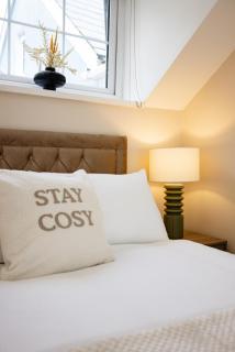 Rose Cottage - 2 Bedroom Cottage - Penally - Penally - 9