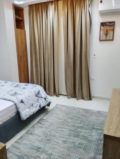 شقة في المهندسين - 6