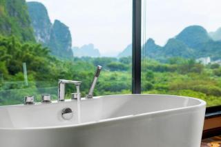 Huazhu Luxury Yangshuo Deshe Homestay Yulong River Ten Mile Gallery Branch - 1