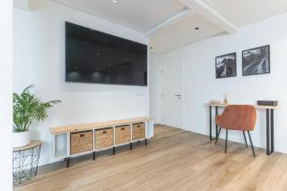 Breeze House 2 by Atlantic Holiday - 5