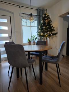 Eastside Apartments-Apartament Rodzinny przy Deptaku Zdrojowa 12 - 6