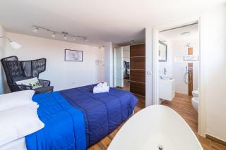 Viewsuvio Terrace at historical center by Napoliapartments - 7