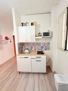 Newhouse 336 - Bari - 1