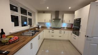 Stylish 5 BR Oxford - Contractors Stay - Parking - 7