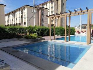 VERDANT by Vista Manors Deluxe Rooms with Balcony, Gym and Swimming Pool - 6