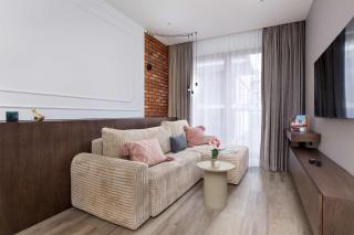 Rakowicka Brick Apartment near Station by Noclegi Renters - 4