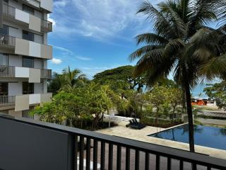 Azure Haven - Seaview Resort Home, By the Sea Batu Ferringhi - 0