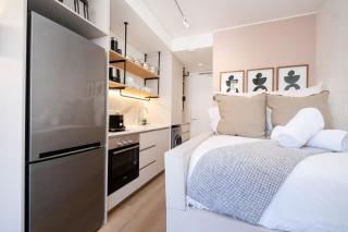 The Blok 305 - Studio Apartment in Sea Point - 8