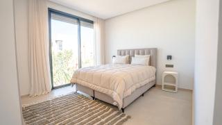 Villa design avec piscine, proche centre - 5