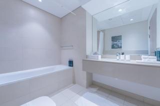 Two Bedroom Apartment Walking distance from Yas Maria Circuit - 9