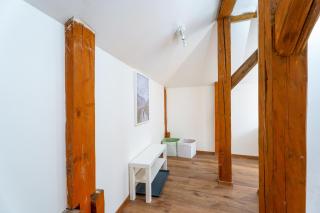 Sokol House New Town - 8