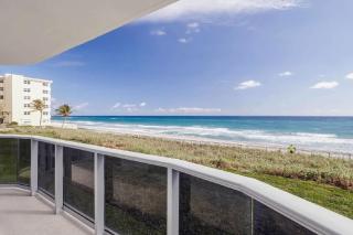 Three-Bedroom Oceanfront Residence With Private Balcony - 6
