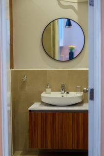 Amani Haven Lakeside Condo in Entebbe - 7