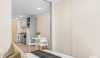 Skytower View With Swimming Pool and Gym - Auckland - 8