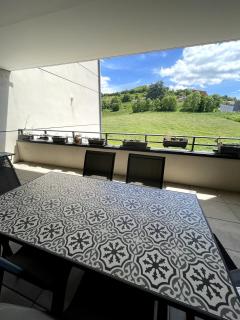 Confort & terrasse ensoleillée - 2