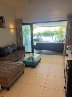 SPECIAL OFFER Prime Seafront Apartment in Latitude, Black River 100 Mbps fast internet connection - 5