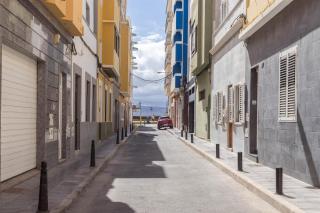 BKD1 A tan solo 50 metros de la playa Las Canteras - 7