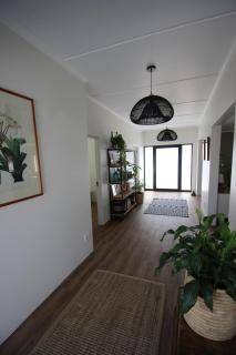 Newly Rennovated 4-Bed Family Home Near Cliff Path - 4