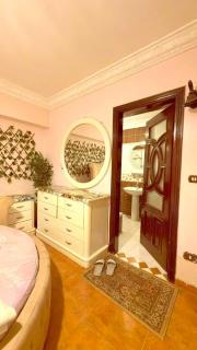 غرفة في مدينة نصر موقع متميز وسط المدينة للرجال فقط 3 - Cairo - 9