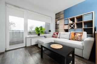 Obywatelska Comfort Apartment by BookingHost - 9