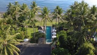 Beach Villa Pantai Matanai - 5