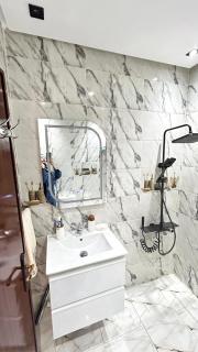 Charming, bright and spacious apartment - 3