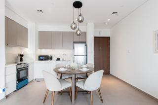 Livbnb - Stylish 1B in Park Heights Dubai Hills - 5
