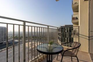 Livbnb - Stylish 1B in Park Heights Dubai Hills - 1