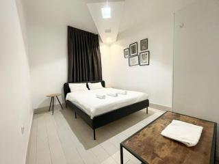 2Bedroom Suite 9 with shelter - 5