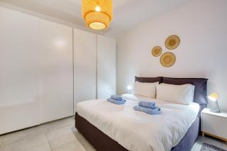 Bright & Cozy 3-Bedroom Apartment ACAL1-1 - 4