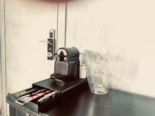 Central Apt with Pool exclusive use - 1